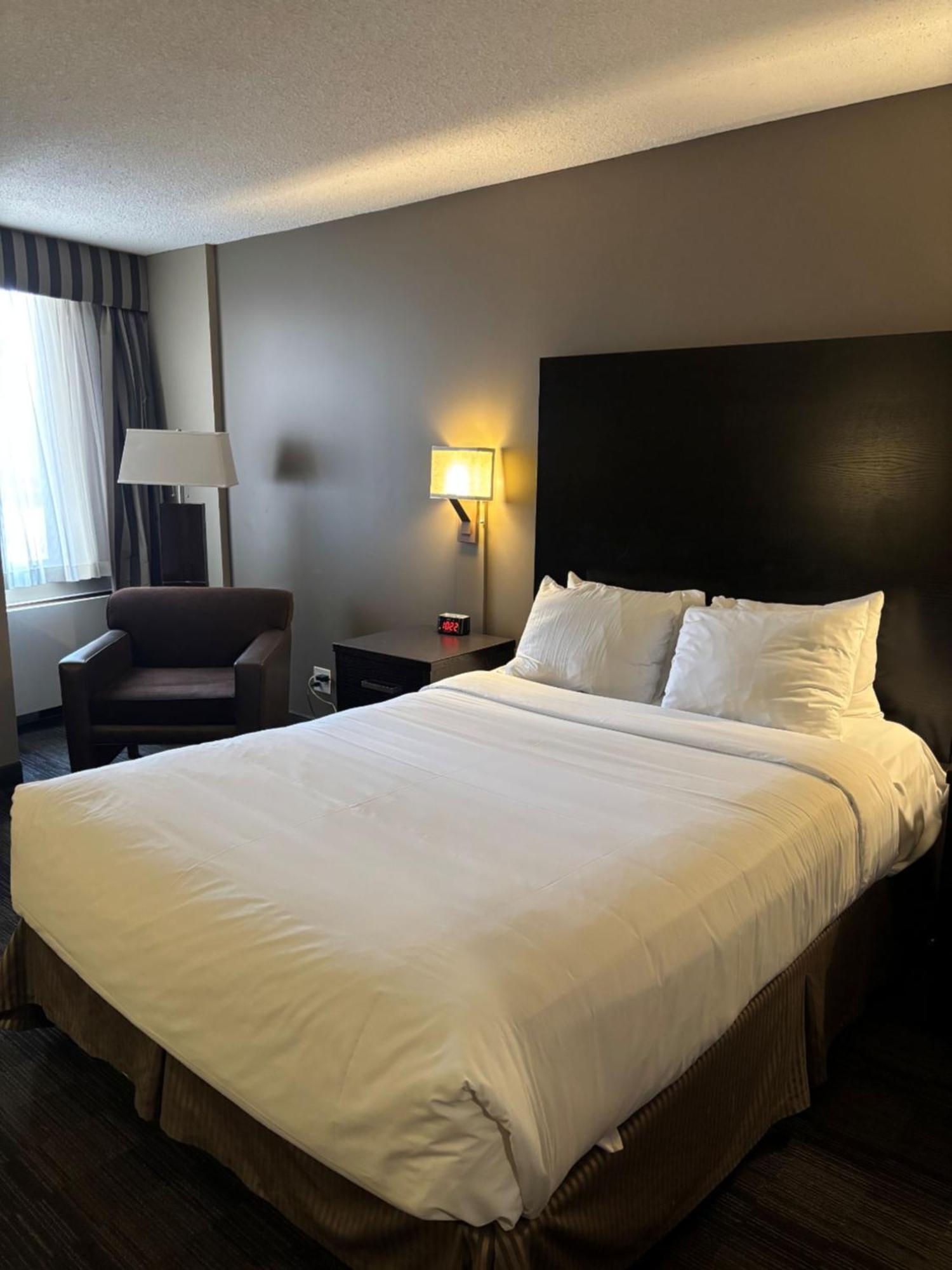 Radisson Hotel Winnipeg Downtown Esterno foto