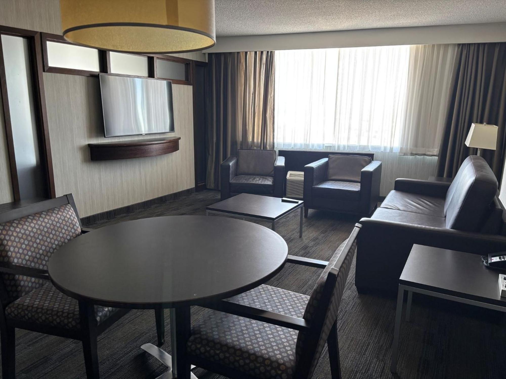 Radisson Hotel Winnipeg Downtown Esterno foto